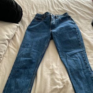 Abercrombie and Fitch the skinny high-rise curve love jeans